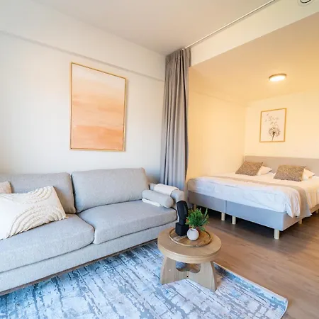 Fourstay Flat - Apartment